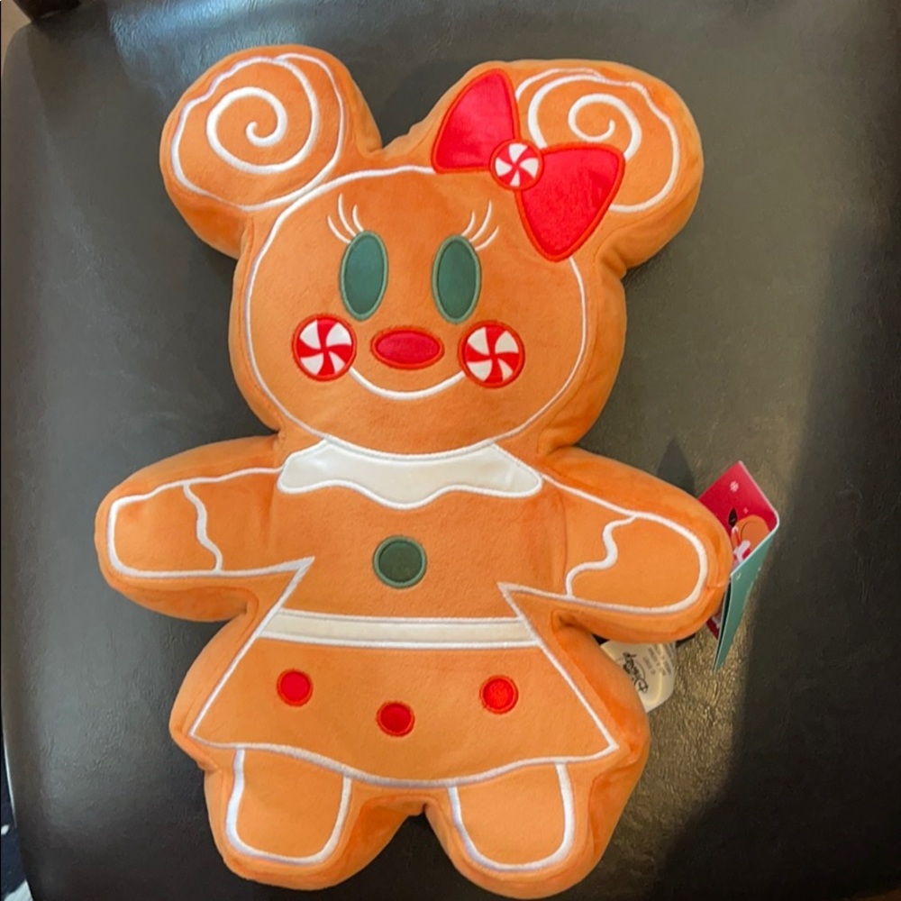 Minnie gingerbread plush